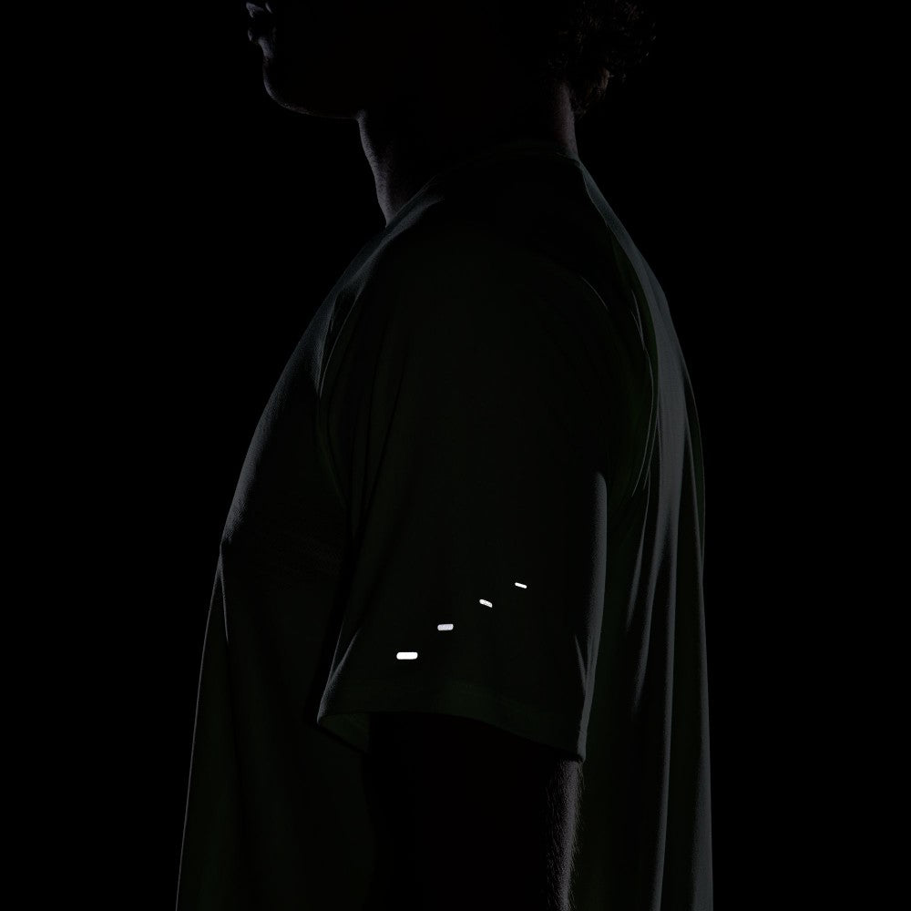 تيشيرت جري سترايد دراي فيت