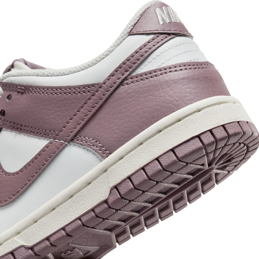 Dunk Low Lifestyle Shoes