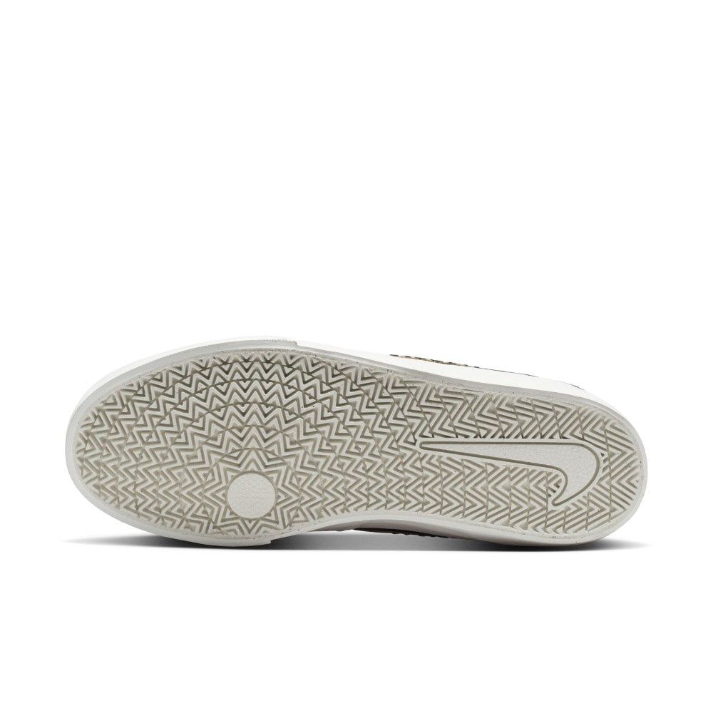 Charge Suede SE Lifestyle Shoes
