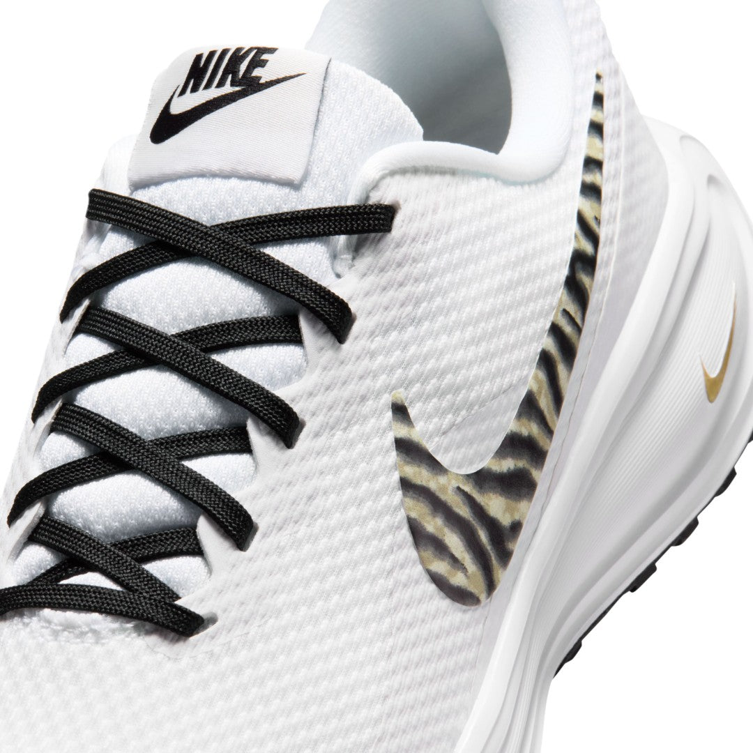 Revolution 8 Shoes