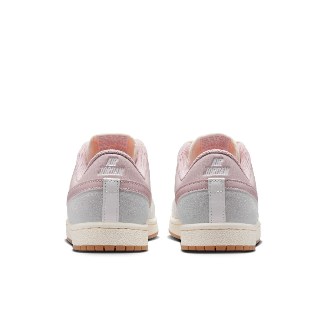 Air Jordan Skyline Low Shoes