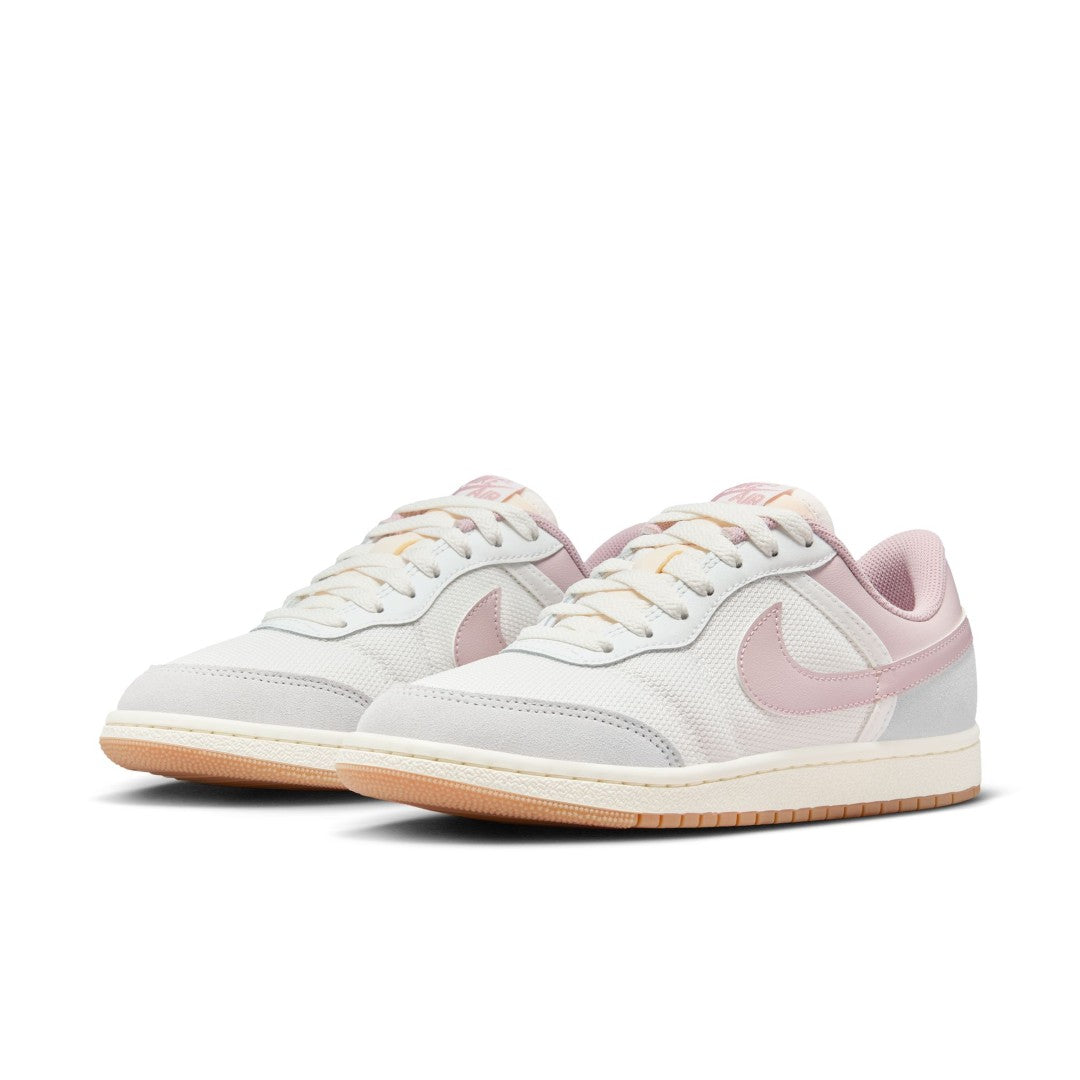 Air Jordan Skyline Low Shoes