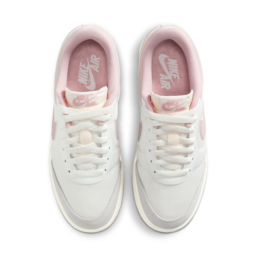Air Jordan Skyline Low Shoes
