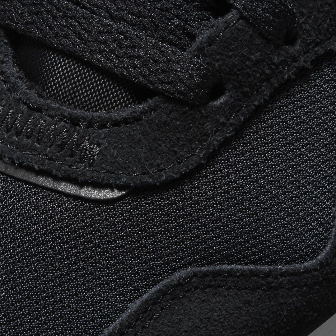 حذاء للاستخدام اليومي فينشر رانر