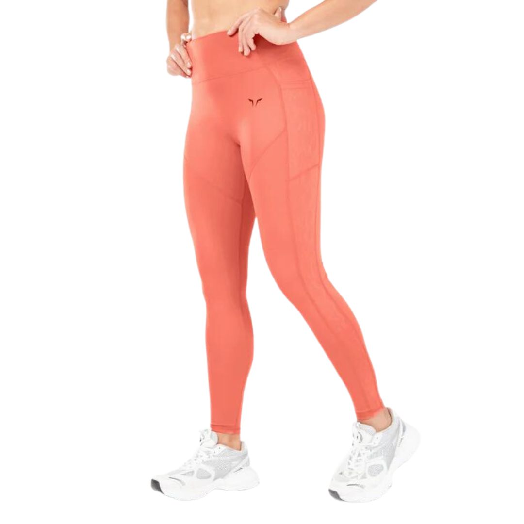 ليجنز كور بانل