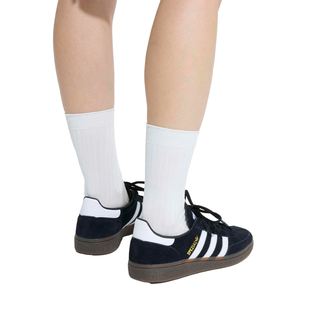 حذاء هاندبول سبيسيال