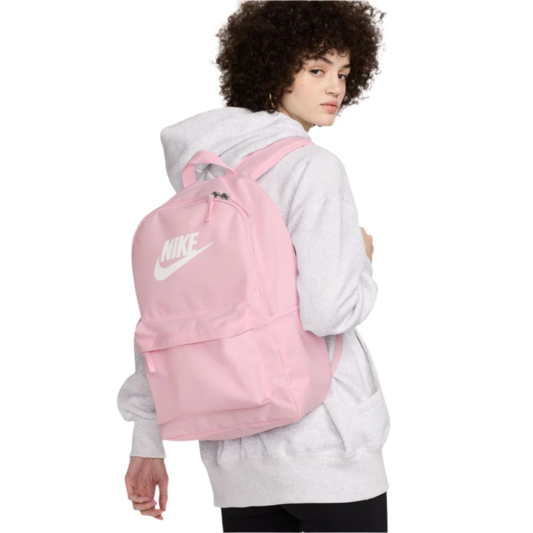 nike backpack combination lock PVC NIKE RUCKSACK HARDSHELL BACKPACK, Bag Capacity: 37 kg at  1700/piece  in Kalyan