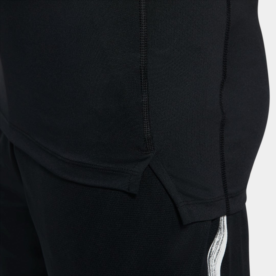 تيشيرت ضيق دراي فيت