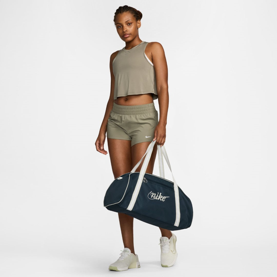 شنطة دافل كلوب (24 لتر)