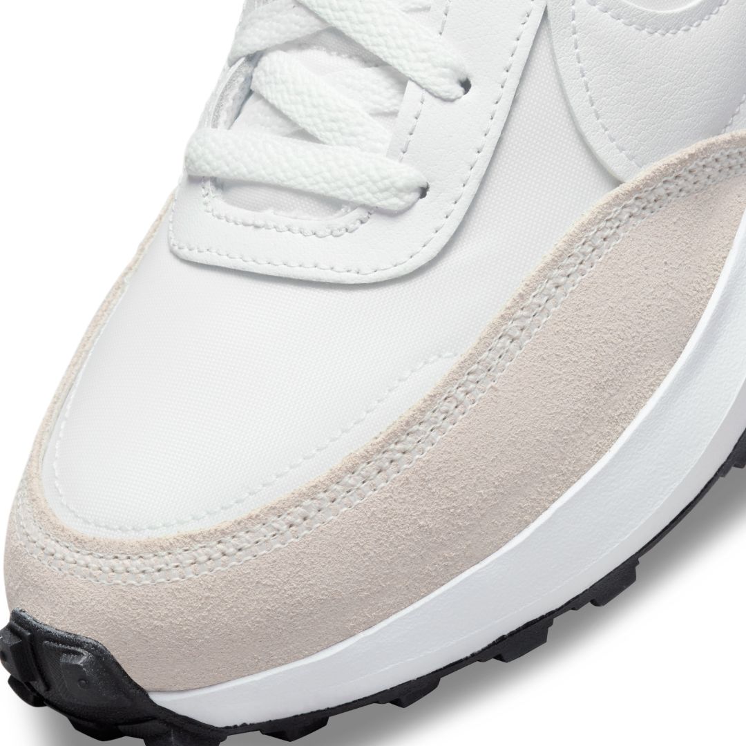 Waffle Debut Lifestyle Shoes