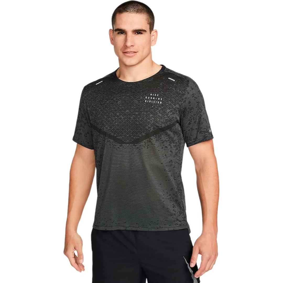 Dri-FIT ADV Run Division Techknit T-Shirt