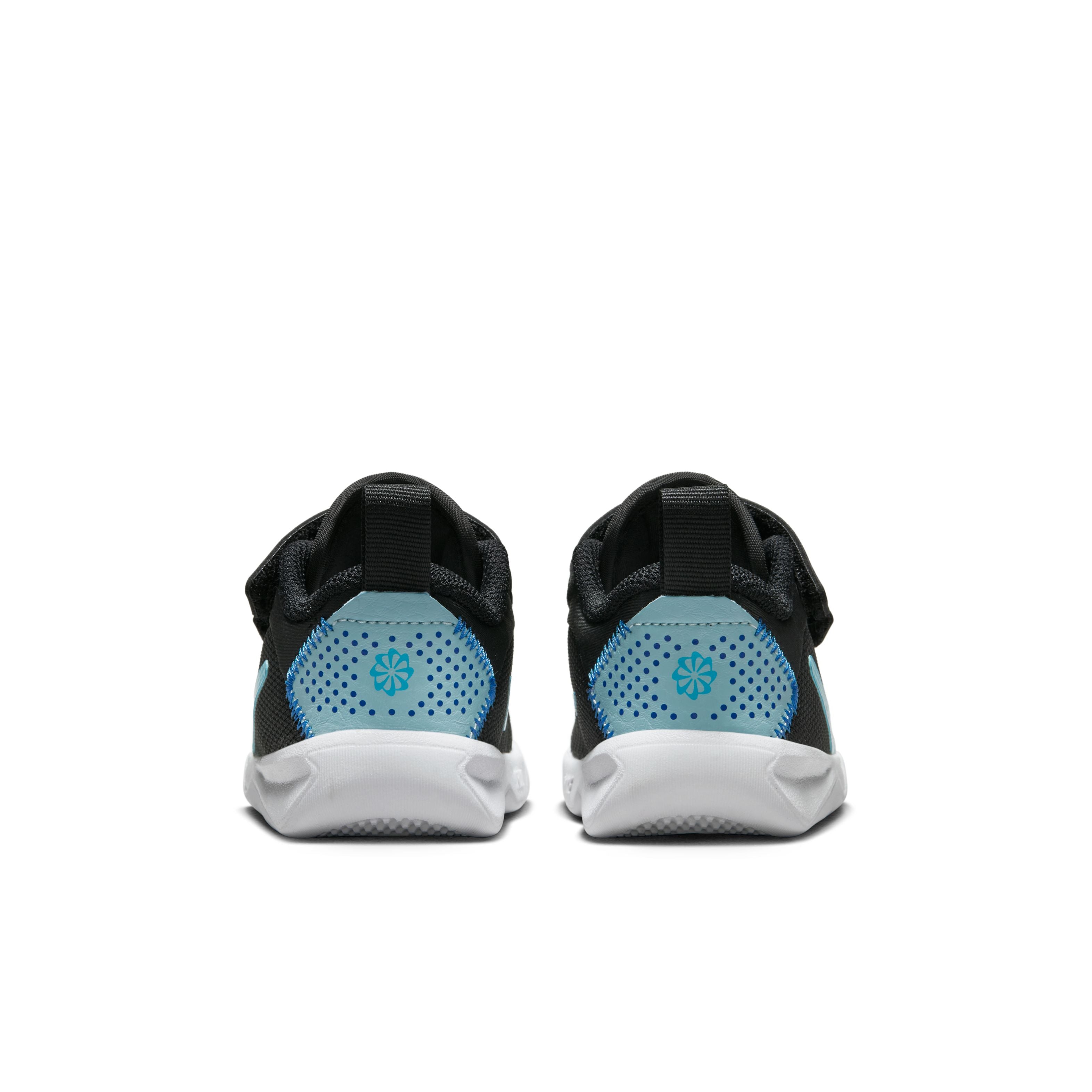 Omni Multi-Court Running Shoes