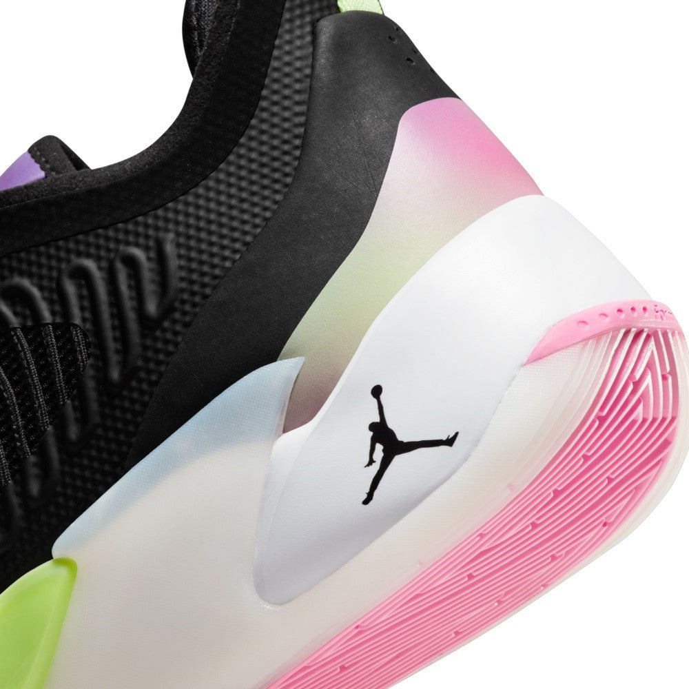 حذاء كرة سلة اير جوردان لوكا 1