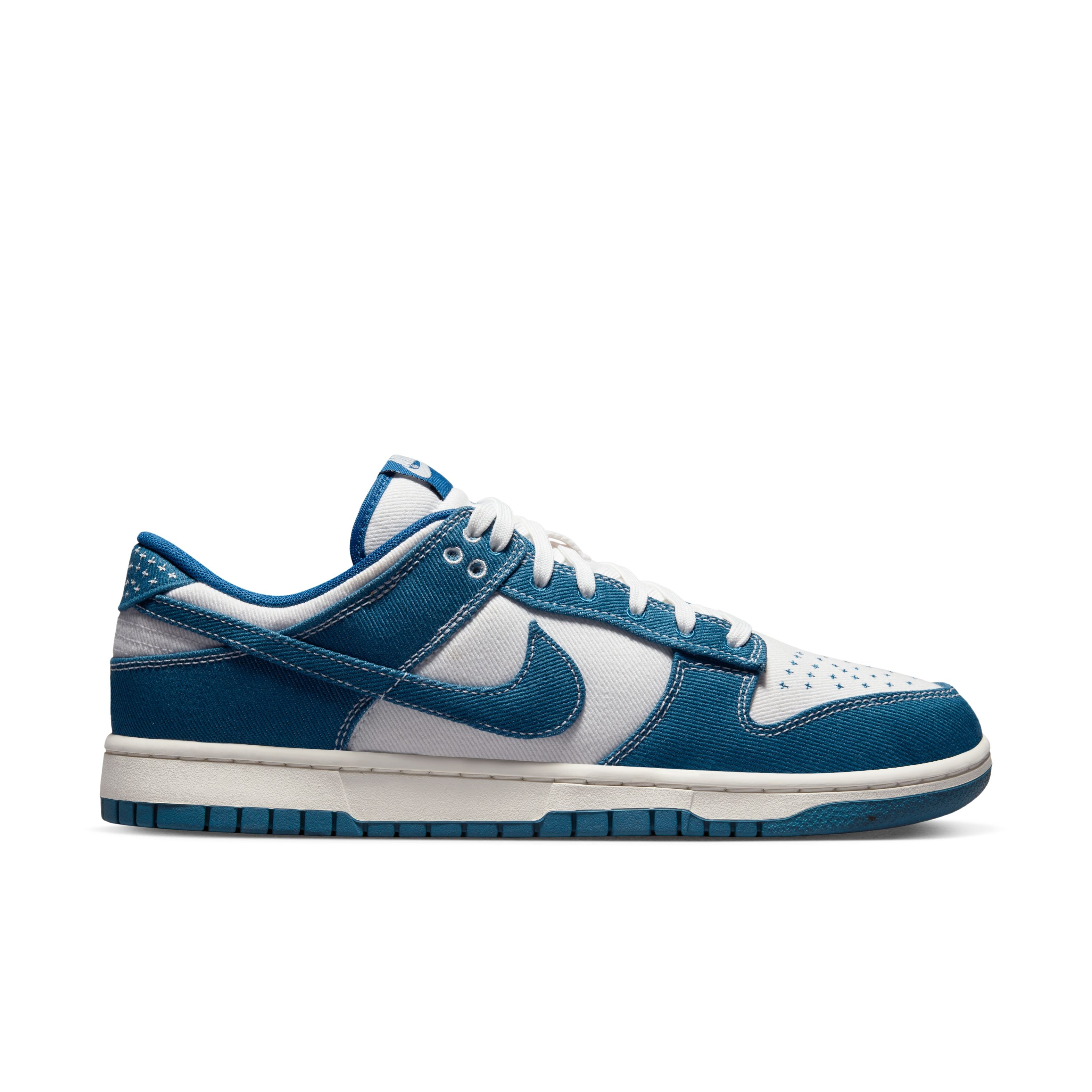 Dunk Low Retro SE Lifestyle Shoes