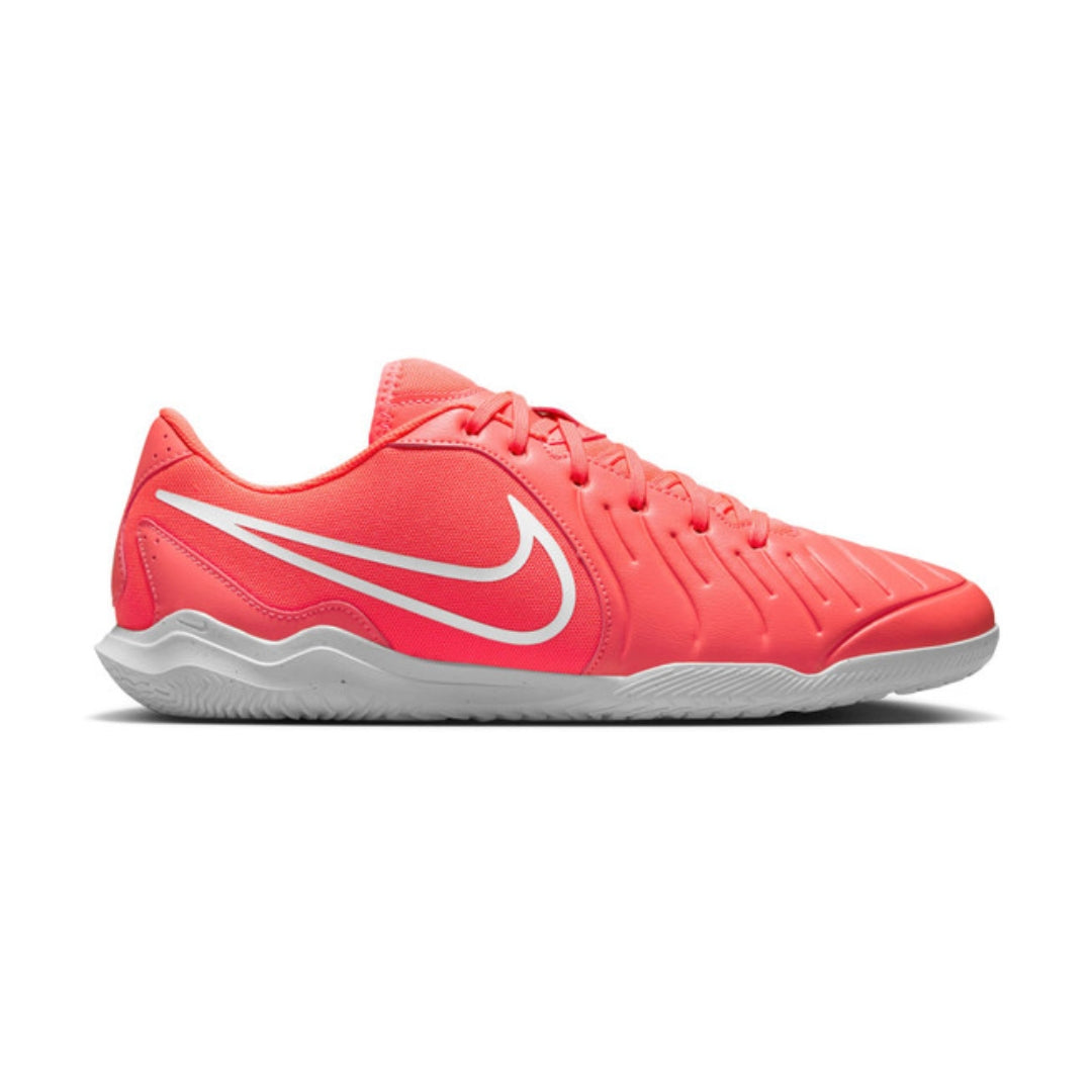Tiempo Legend 10 Club Indoor Court Low-Top Football Shoes