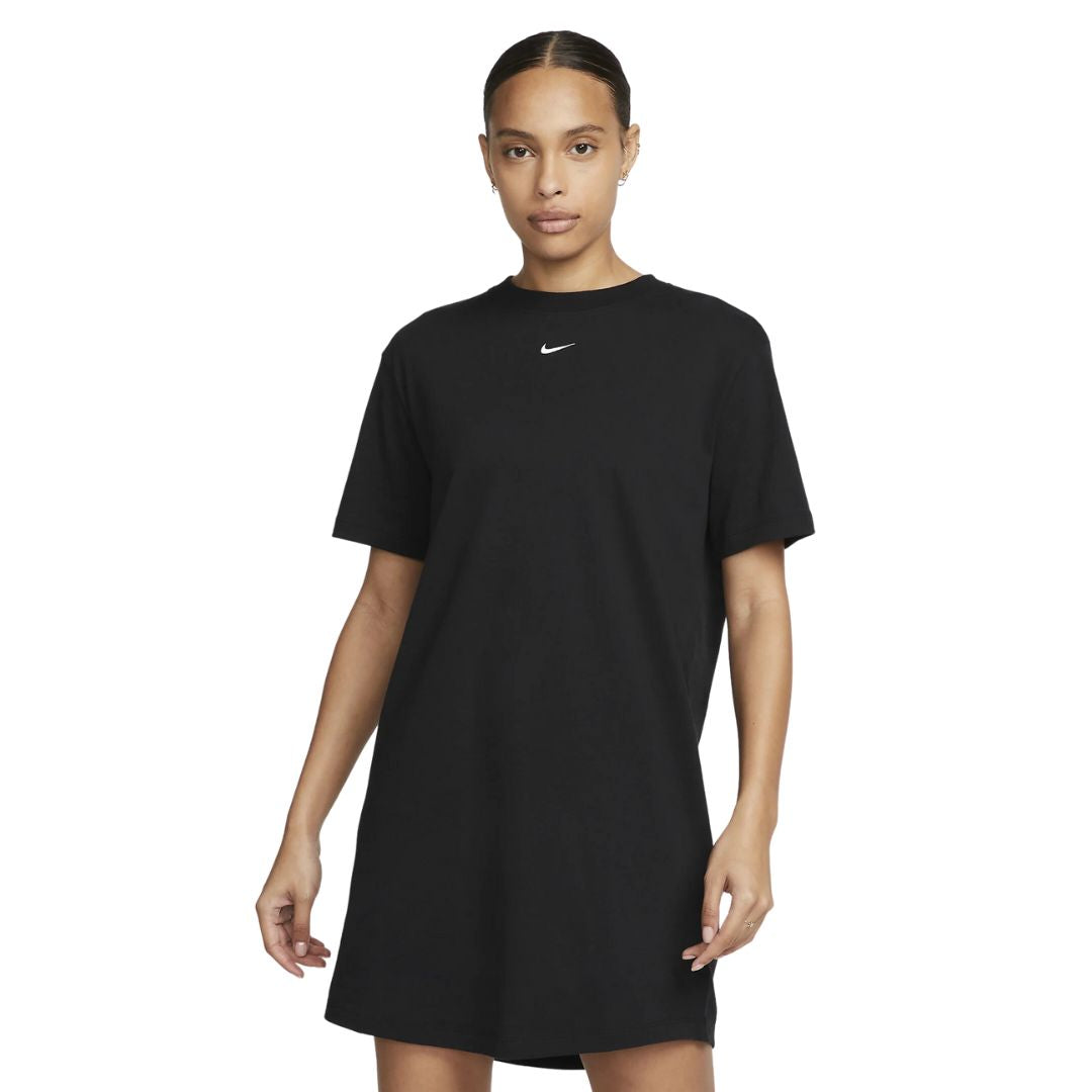 فستان إسينشال رياضي