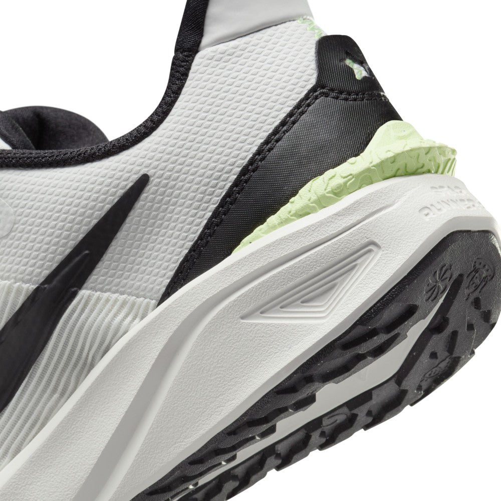 Star Runner 4 Road Running Shoes