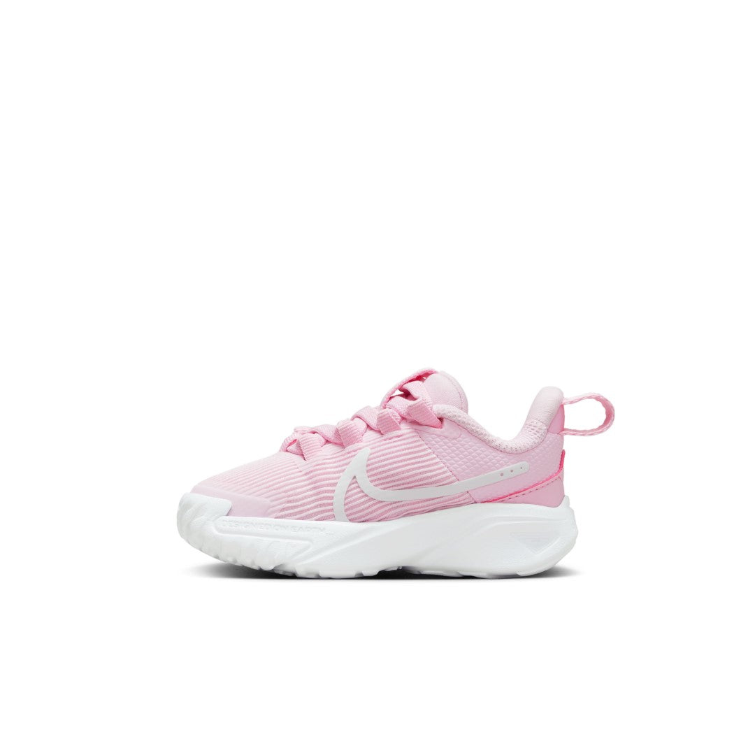 Star Runner 4 Running Shoes