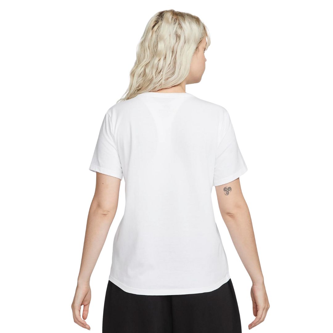 Sportswear Club Essentials T-shirt