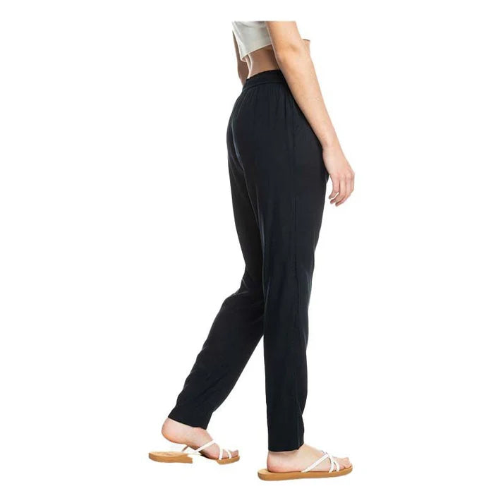 بنطلون بيميني بخصر مطاطي