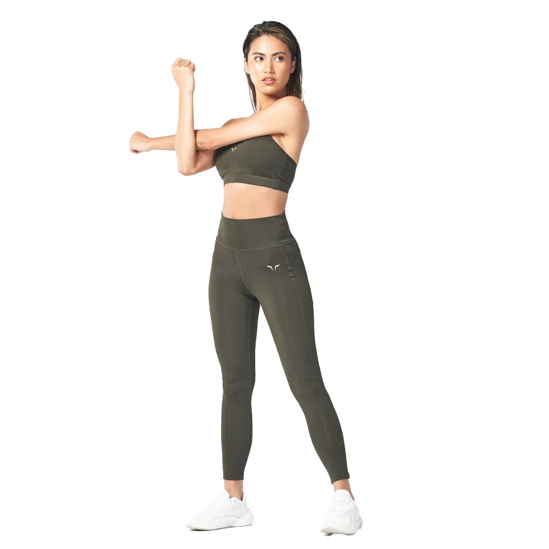 Essential Cropped Leggings
