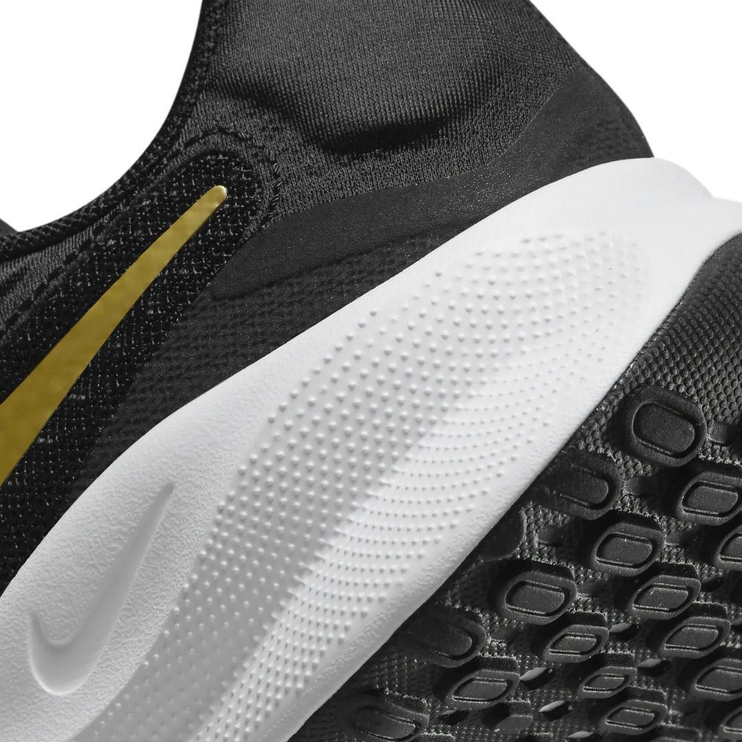 حذاء جري ريفوليوشن 7 للطرق