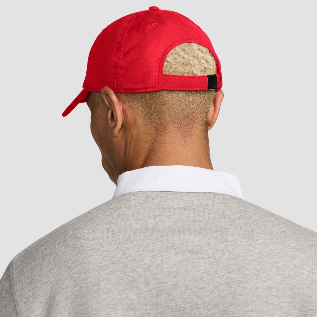Dri-FIT Club Unstructured Metal Swoosh Cap