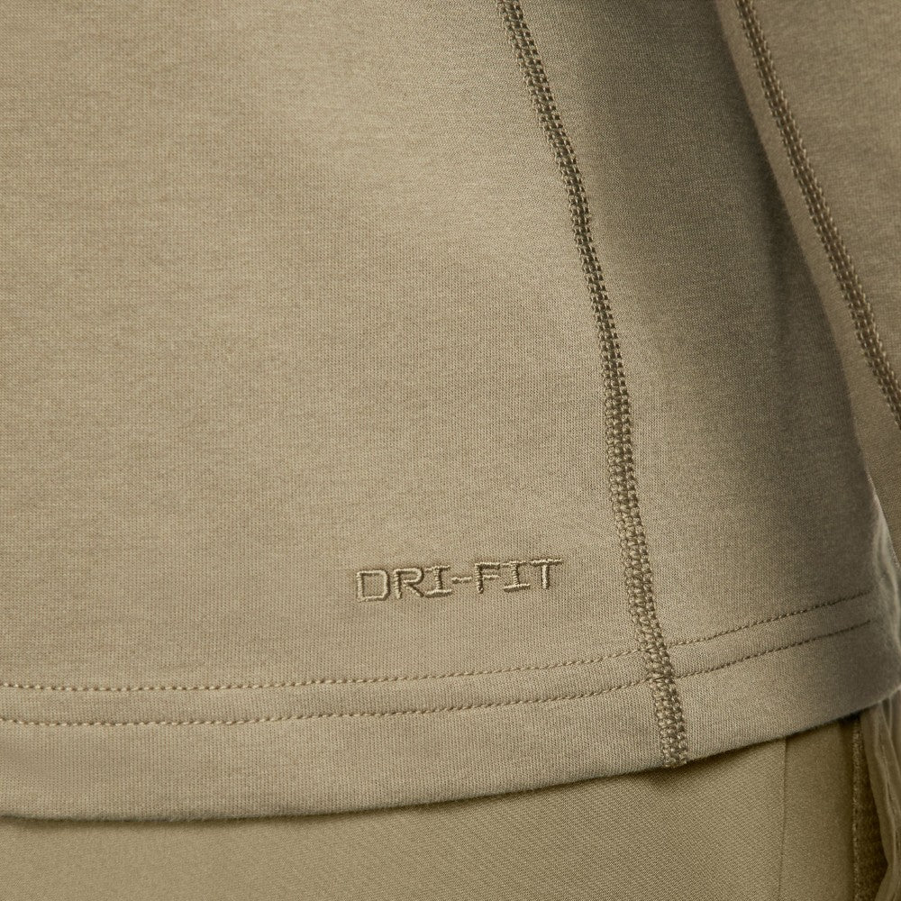 Primary Dri-FIT Long-Sleeve Versatile T-shirt