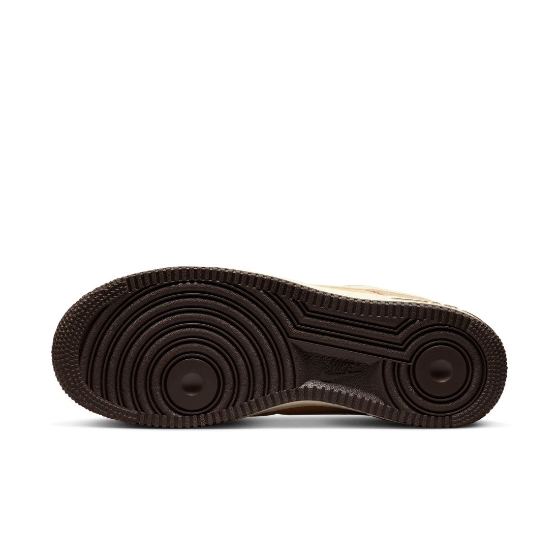 حذاء للاستخدام اليومي اير فورس 1 07 Lv8 ناس