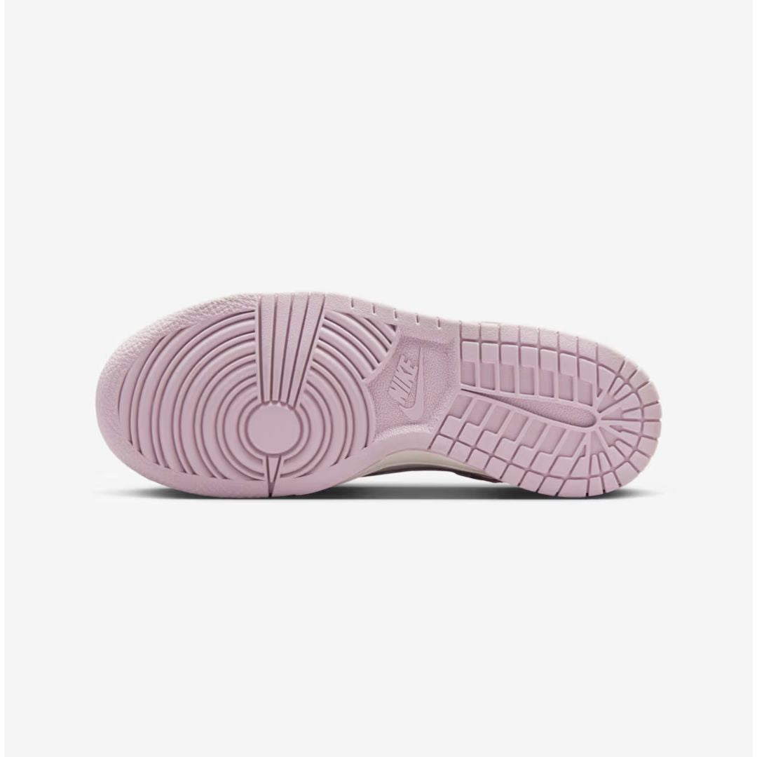 Dunk Low Shoes