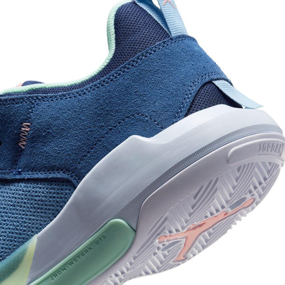 حذاء كرة السلة Jordan One Take 5