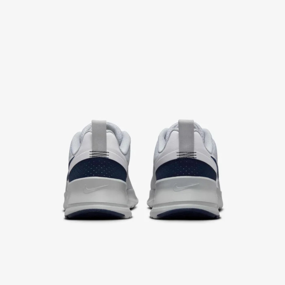 حذاء للاستخدام اليومي اير ماكس نيكسوس