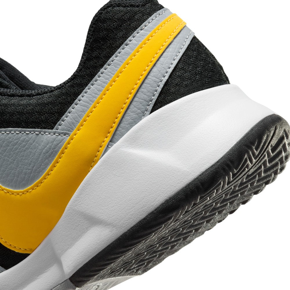 Court Lite 4 Clay Court Tennis Shoes