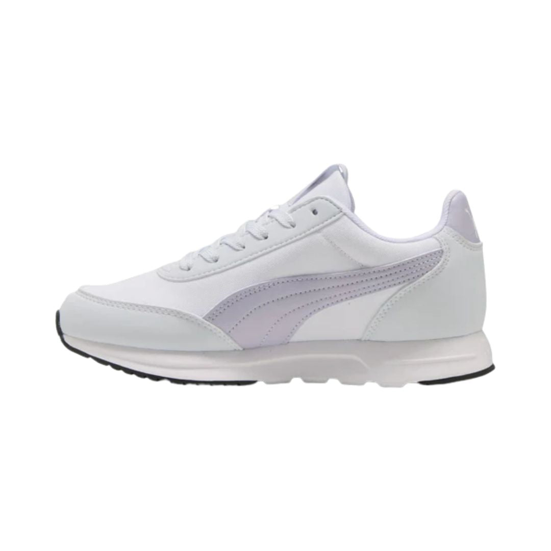 R78 Lightwind Sneakers