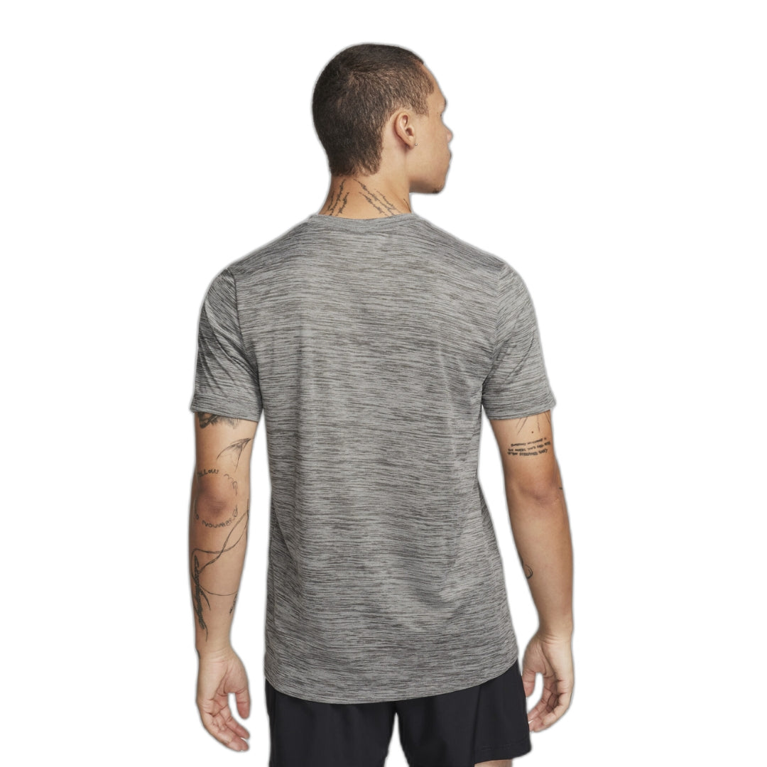 Dri-FIT Legend Fitness T-Shirt
