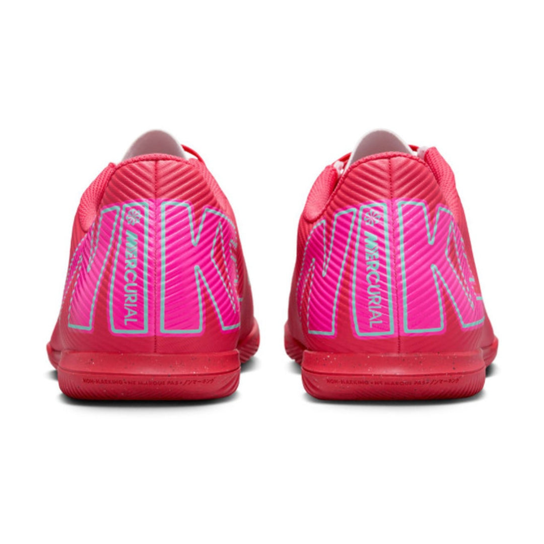 Mercurial Vapor 16 Club Low-Top Soccer Shoes