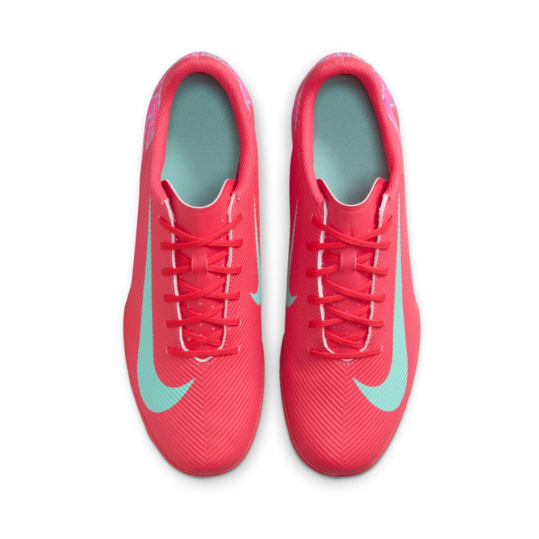 Mercurial Vapor 16 Club Low-Top Soccer Shoes