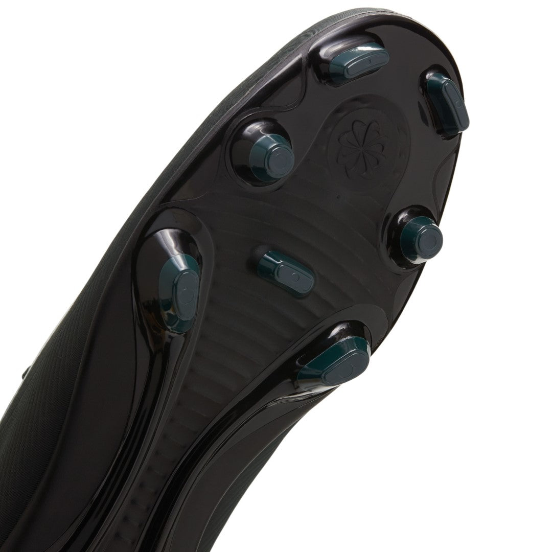 حذاء كرة قدم فابور 16