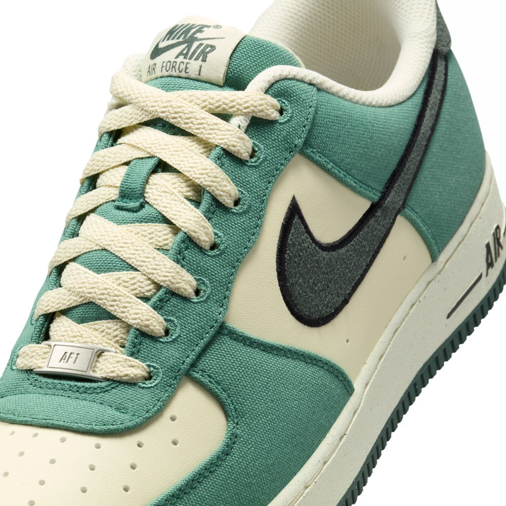 Air Force 1 '07 LV8 Lifestyle Shoes