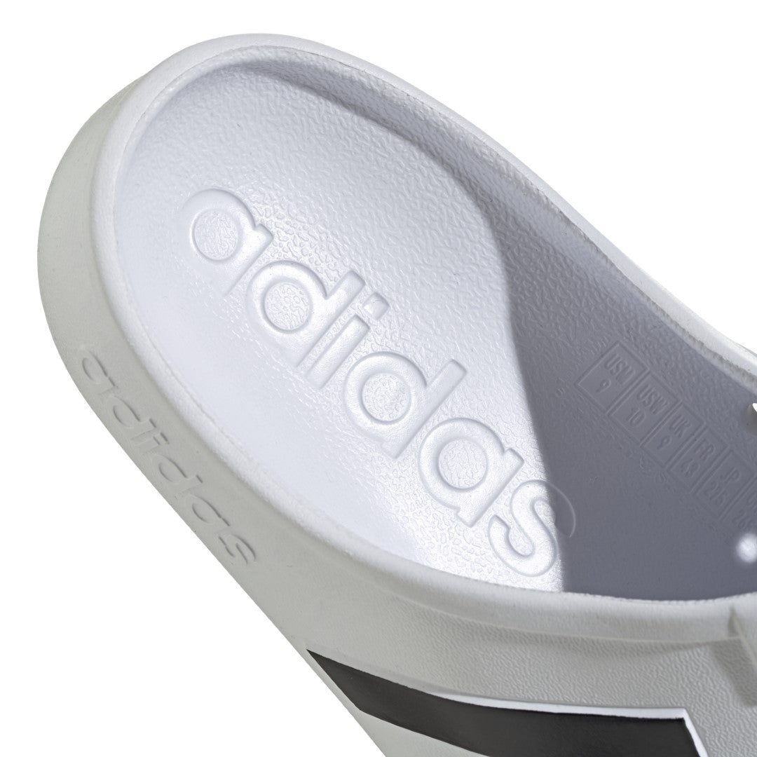 كلوجز اديليت اكوا