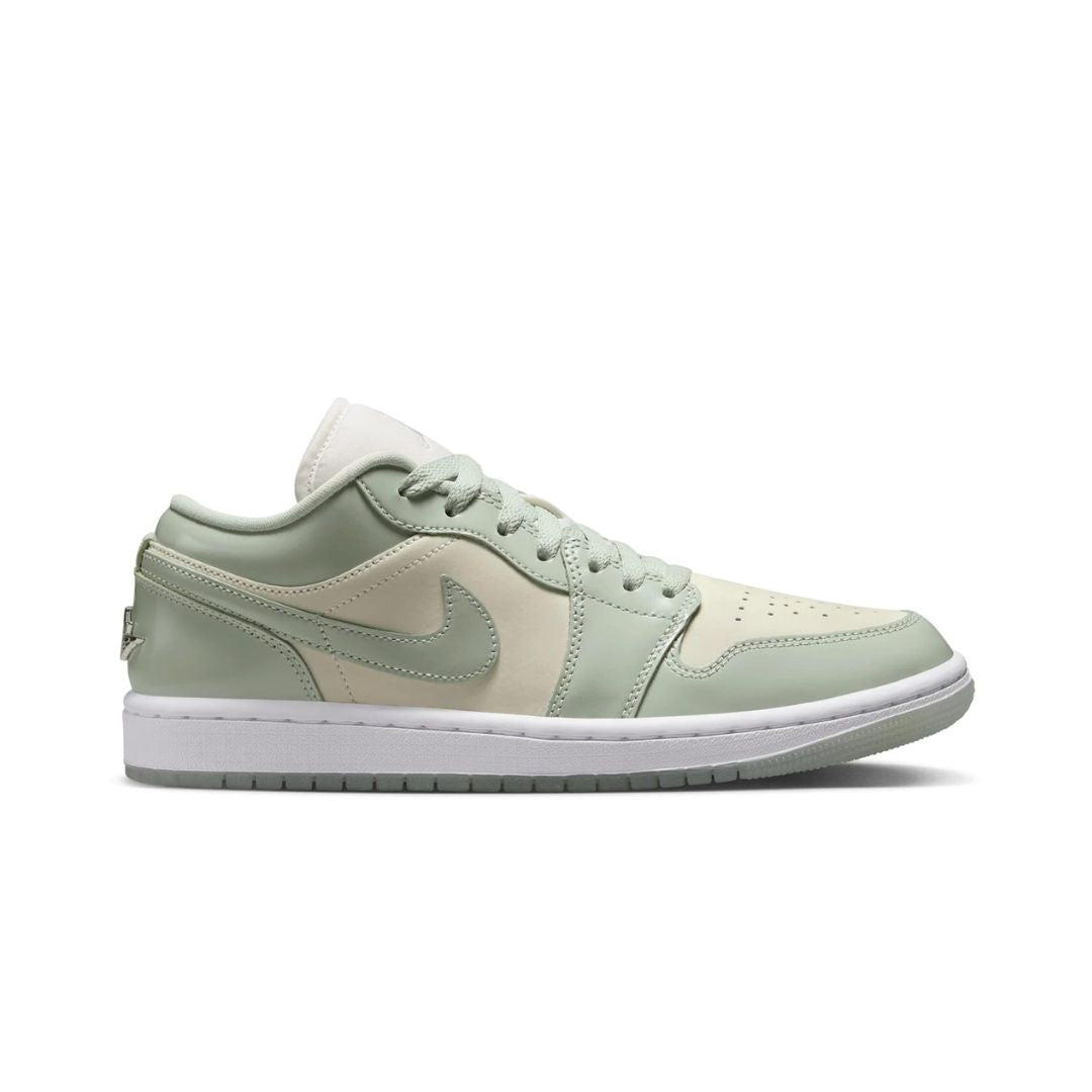 Air Jordan 1 Low SE Lifestyle Shoes