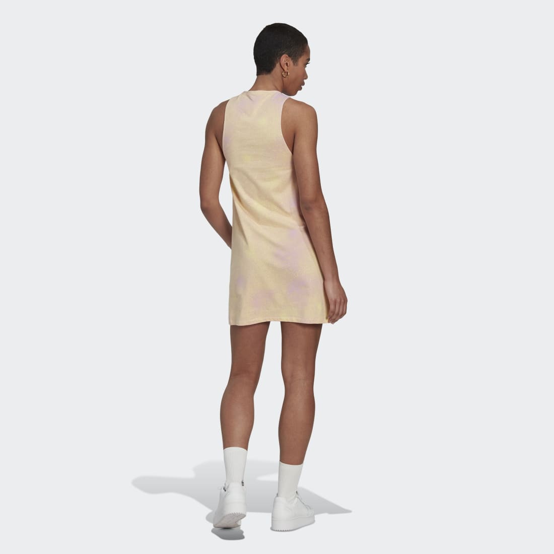 فستان بطباعة شاملة