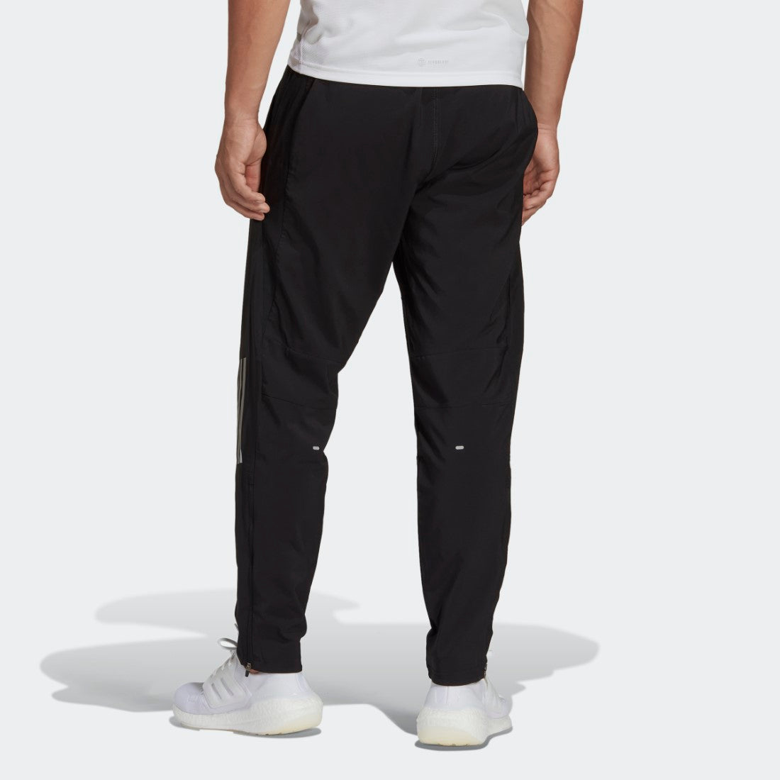 Own the Run Woven Astro Joggers