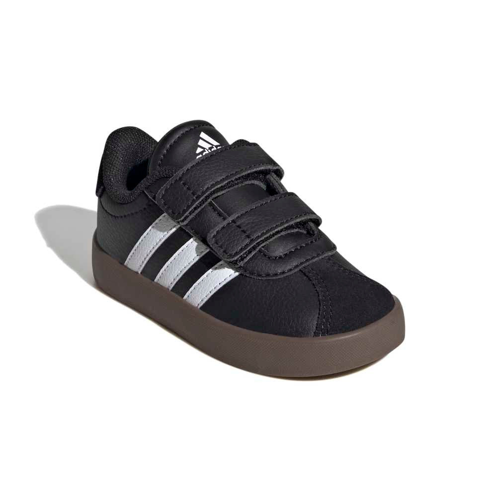 حذاء في ال كورت 3.0
