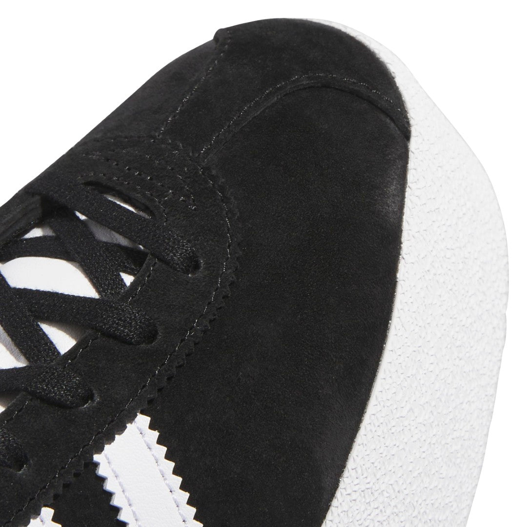 أحذية غزال أب لايف ستايل