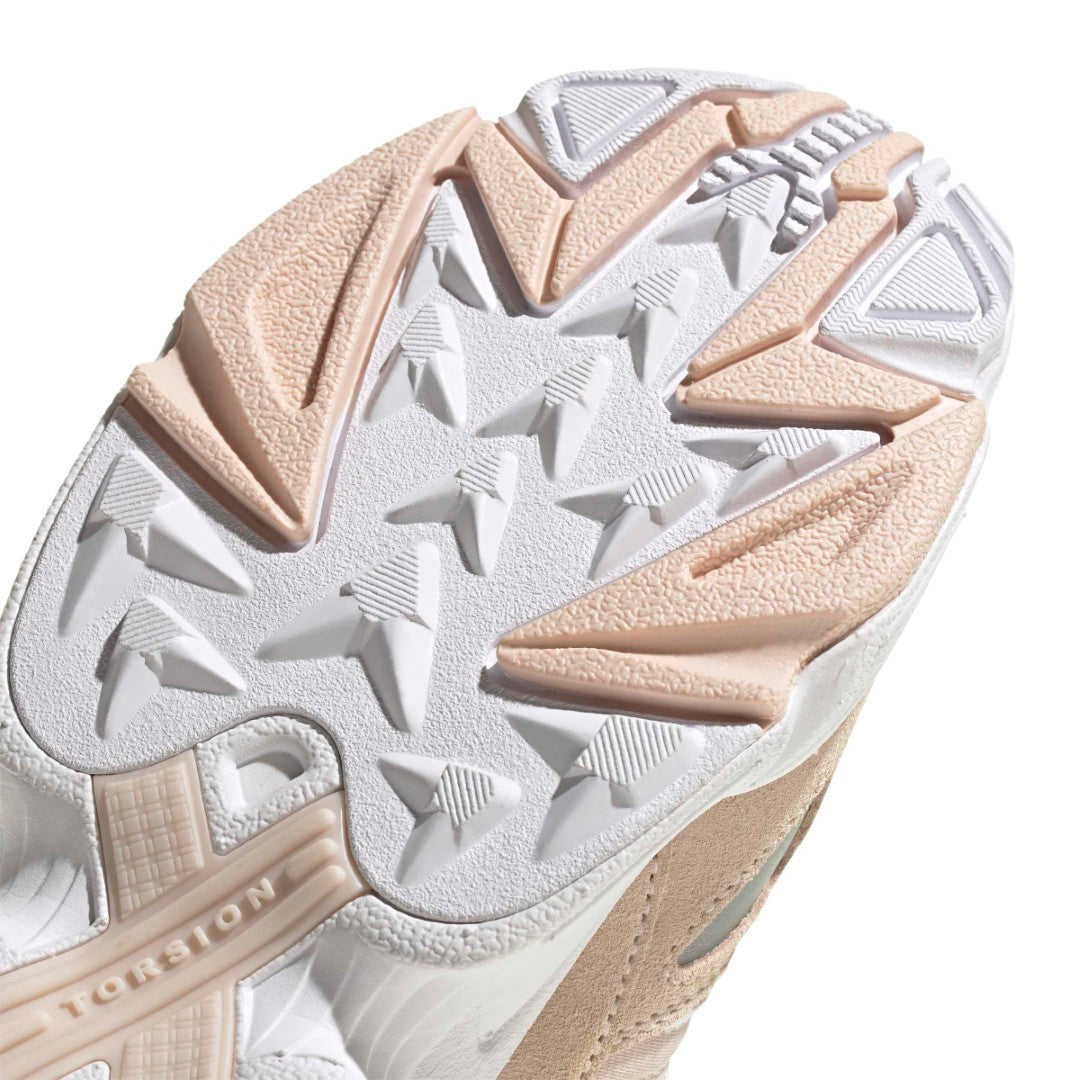 حذاء للاستخدام اليومي فالكون