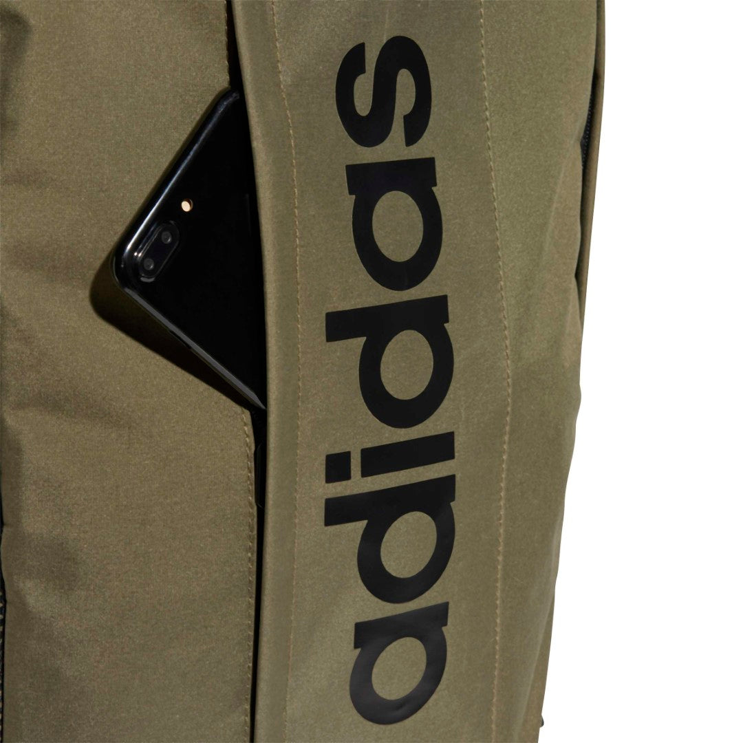 Linear Backpack