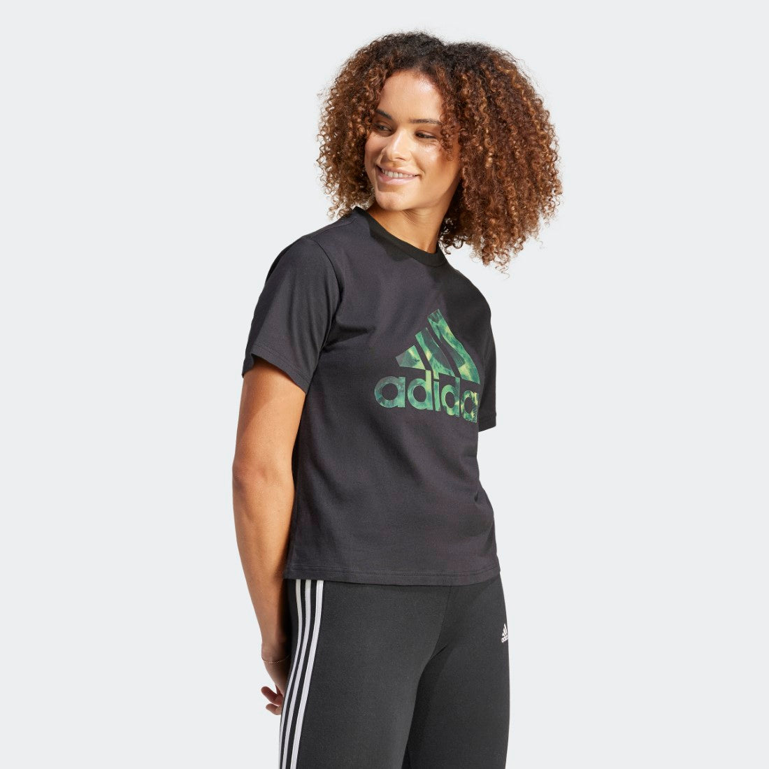 تيشيرت بلوجو كبير جرافيك