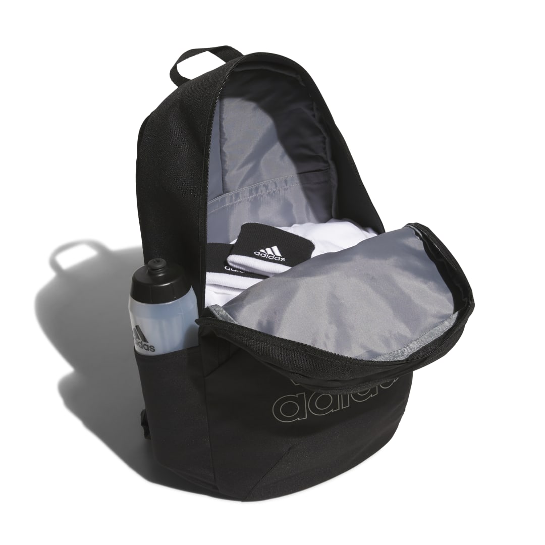 Essentials Backpack Classic