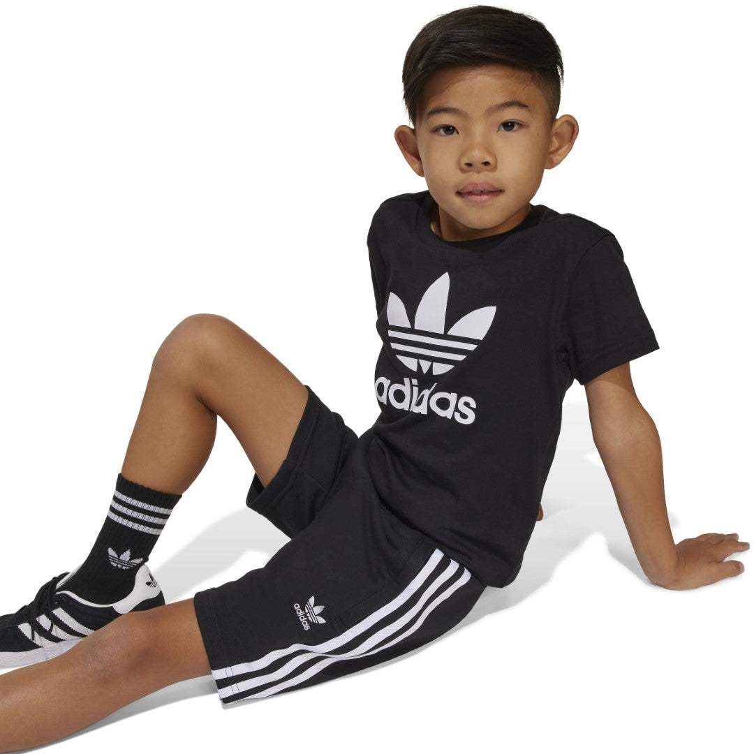 طقم متناسق تيشيرت وشورت أديكلر